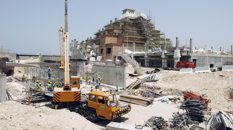 Building construction in Dubai