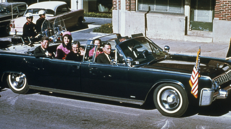 presidential limousine with JFK in Dallas in 1963