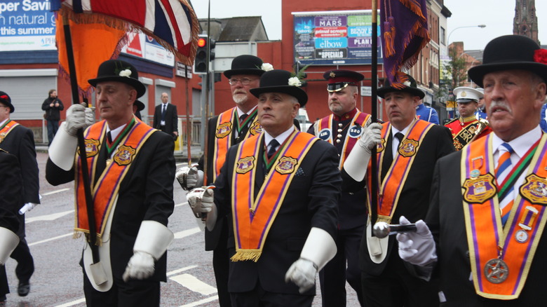 Bowler hats in Ireland, 2011