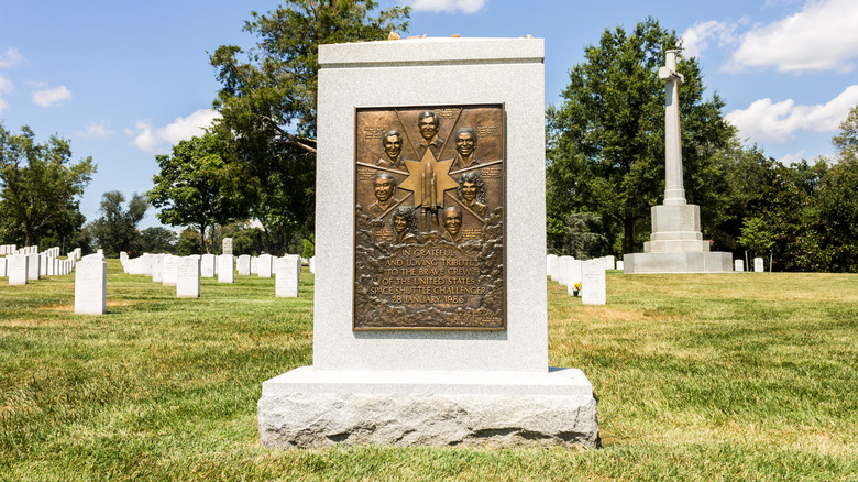 Challenger crew memorial 