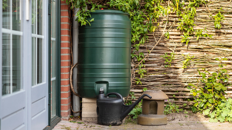 rain barrel equipment for rainwater