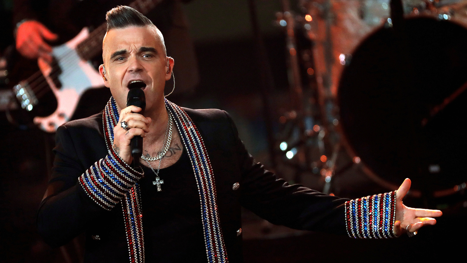 Why Robbie Williams Left Take That (And Does He Still Talk To Them)