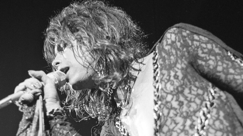 Steven Tyler singing