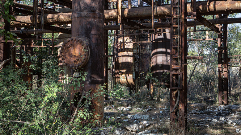 Abandoned Union Carbide equipment