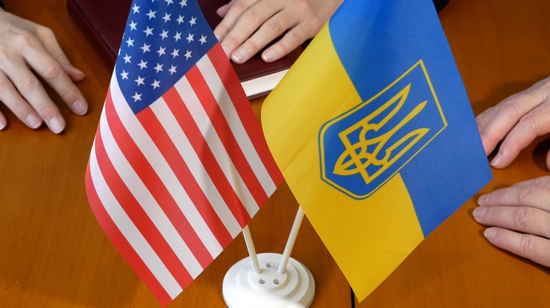 USA and Ukraine flags