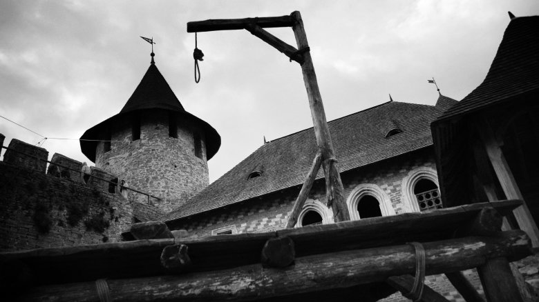 Medieval gallows