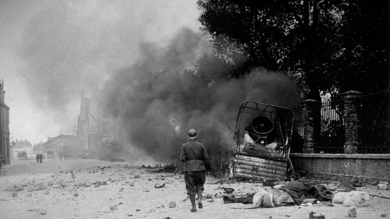 photo from dunkirk during the evacuation