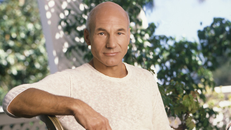 Patrick Stewart portrait outside 1988