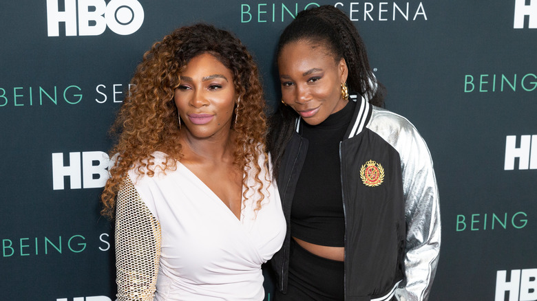 Venus and Serena Williams smiling 