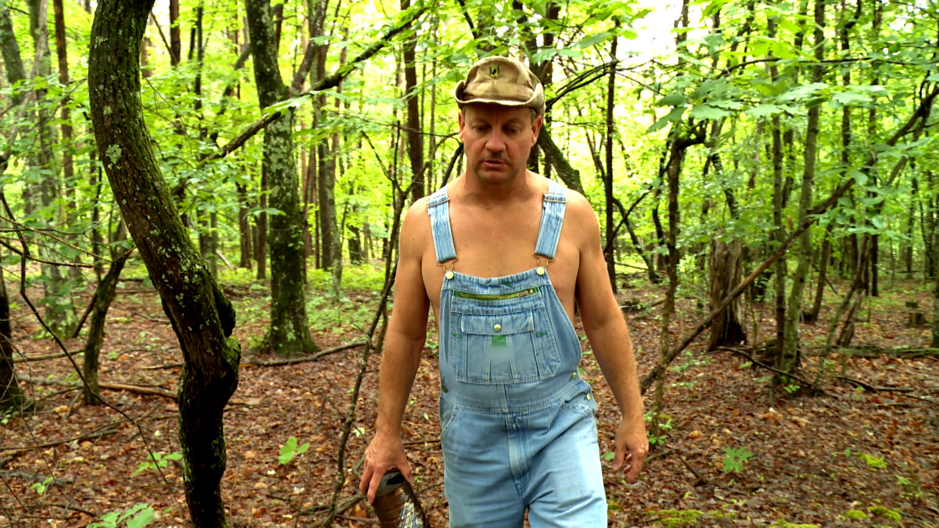 Reasons Why Moonshiners Is Totally Fake