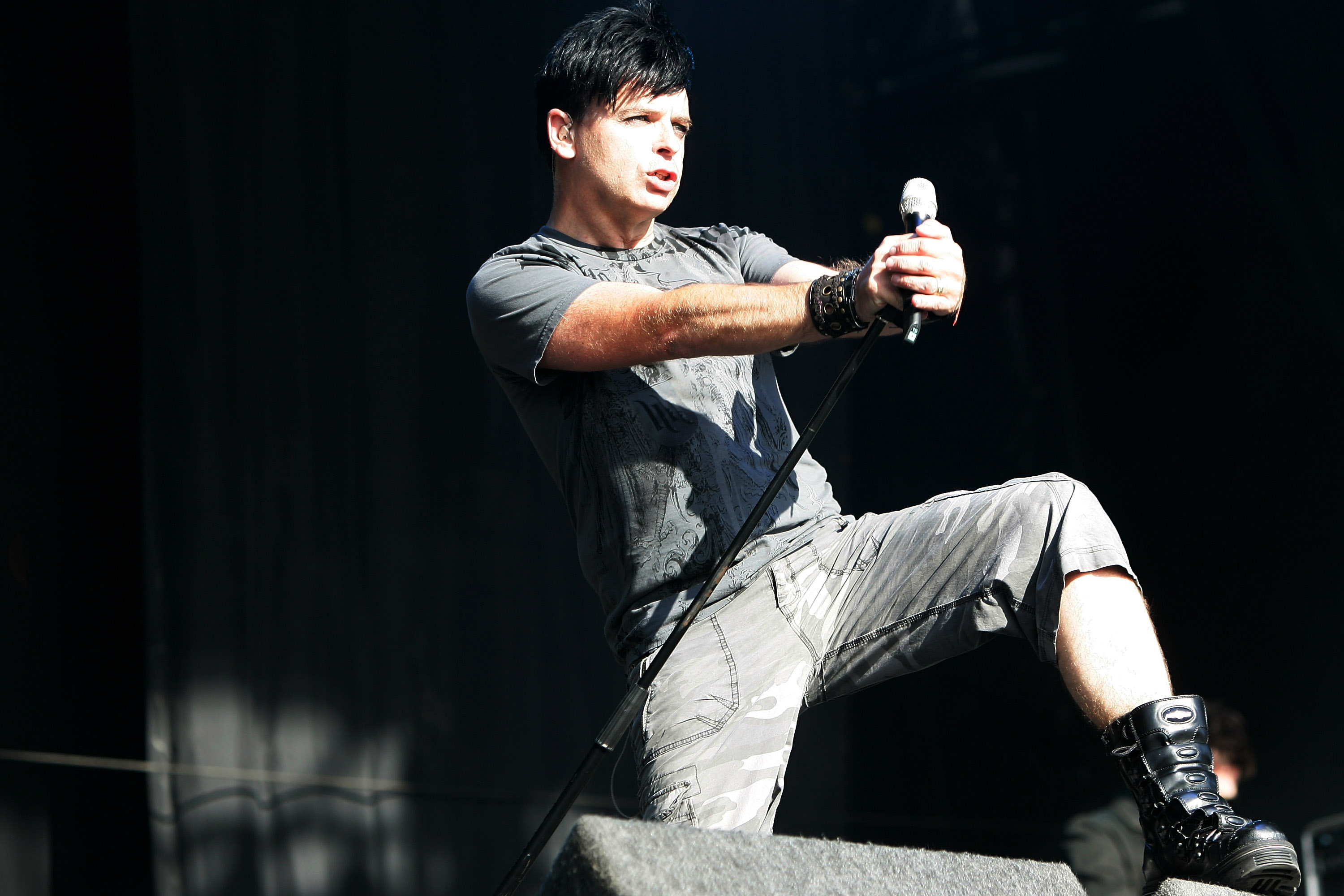 Will perform. Gary Newman. Gary Numan Dead son Rising. Гэри Ньюман стрижка. Gary Numan Exile.